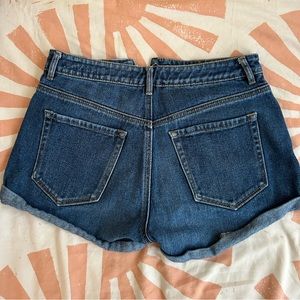 Bull head denim co, high-rise shorts
